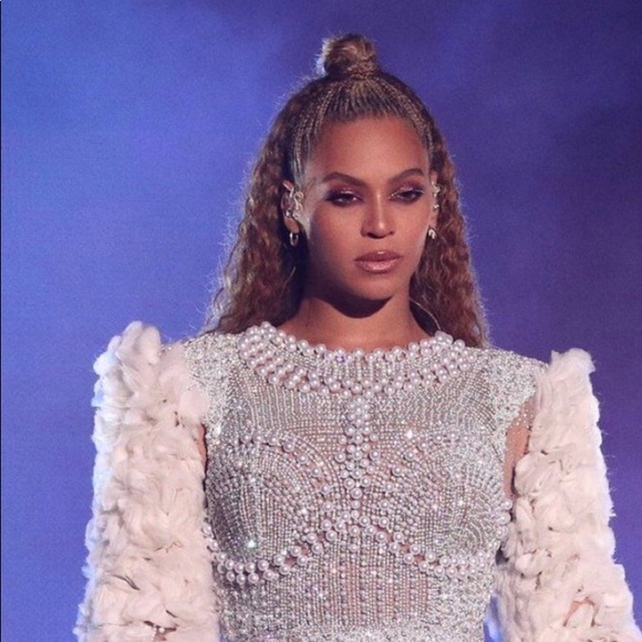 Meet your Posher, Simrit - Picture 1 of 1